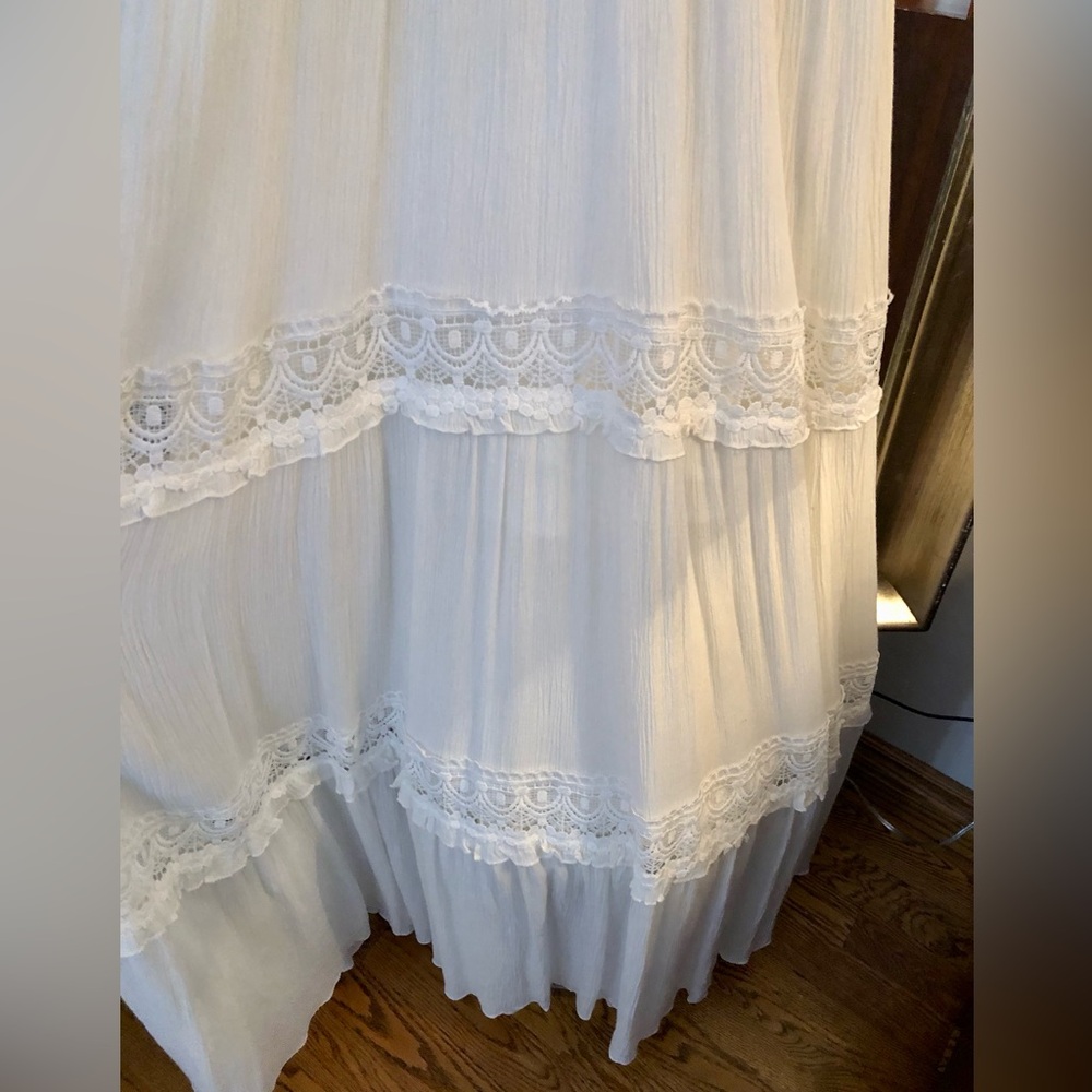 Forever 21 Cream Lace-Trim Maxi Dress - Picture 6 of 10